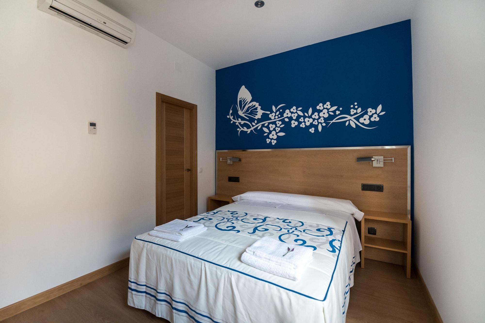 Hostal Carracedo Madrid Dış mekan fotoğraf