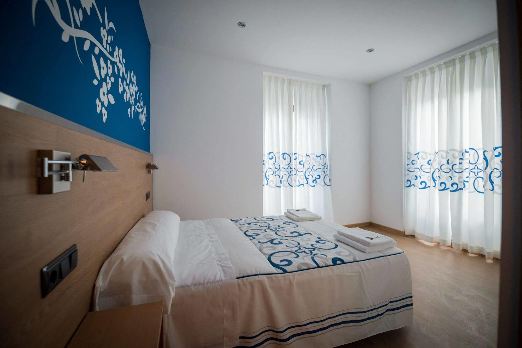 Hostal Carracedo Madrid Dış mekan fotoğraf
